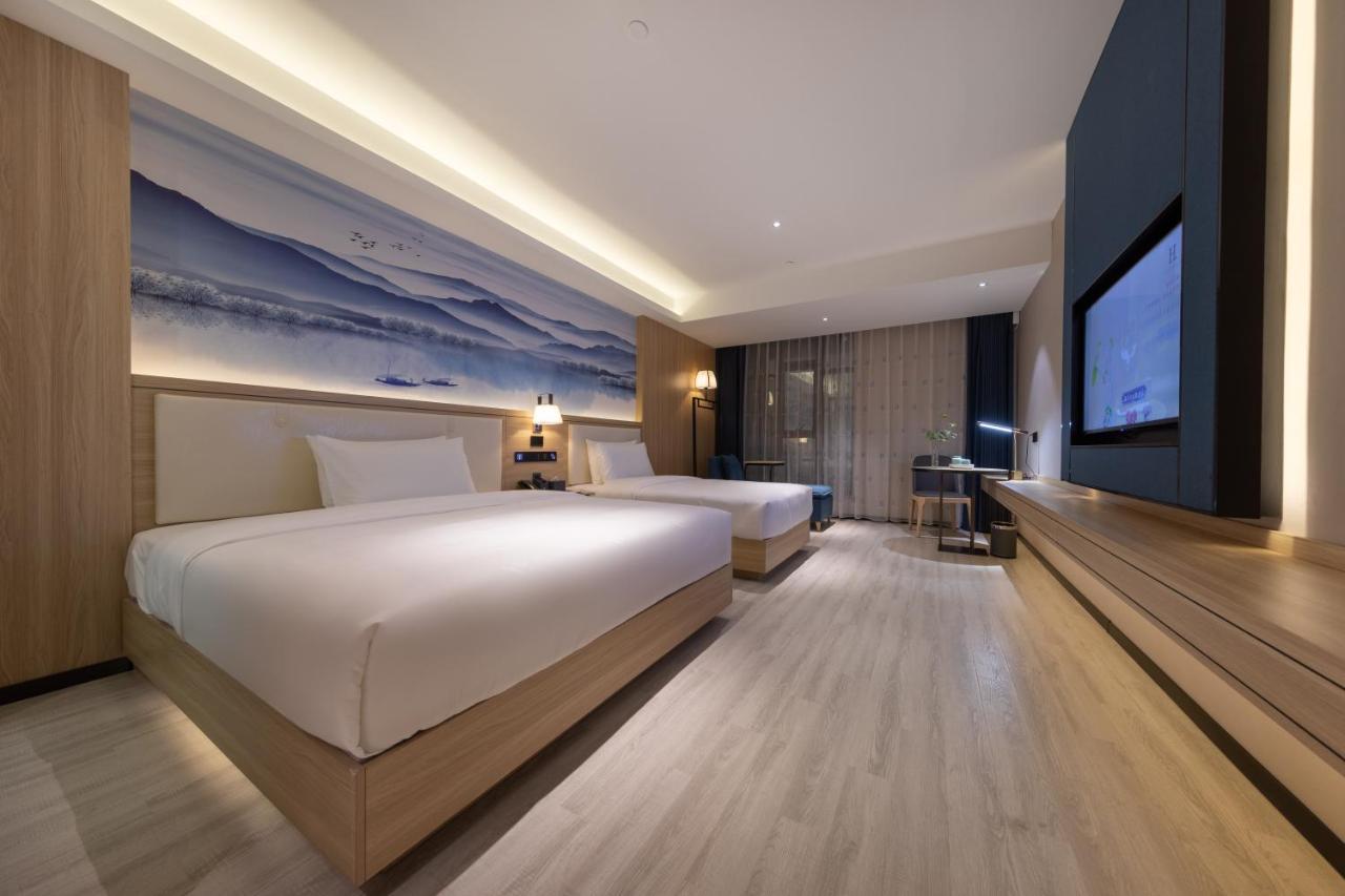 Ausotel By Argyle Baiyun International Airport Renhe Metro Exit B Guangzhou Exterior photo