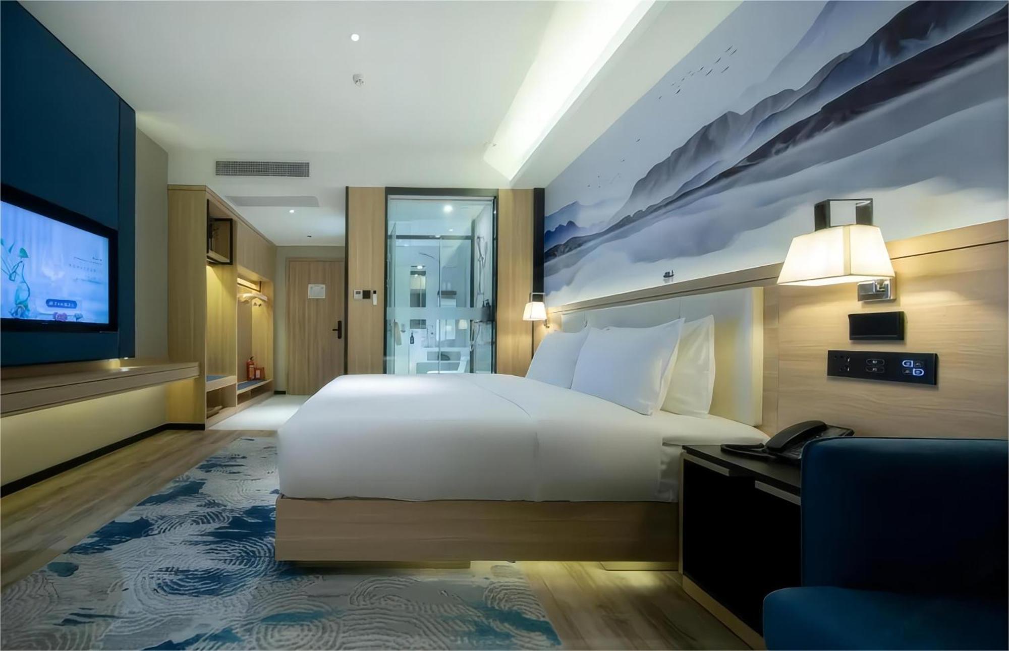 Ausotel By Argyle Baiyun International Airport Renhe Metro Exit B Guangzhou Exterior photo